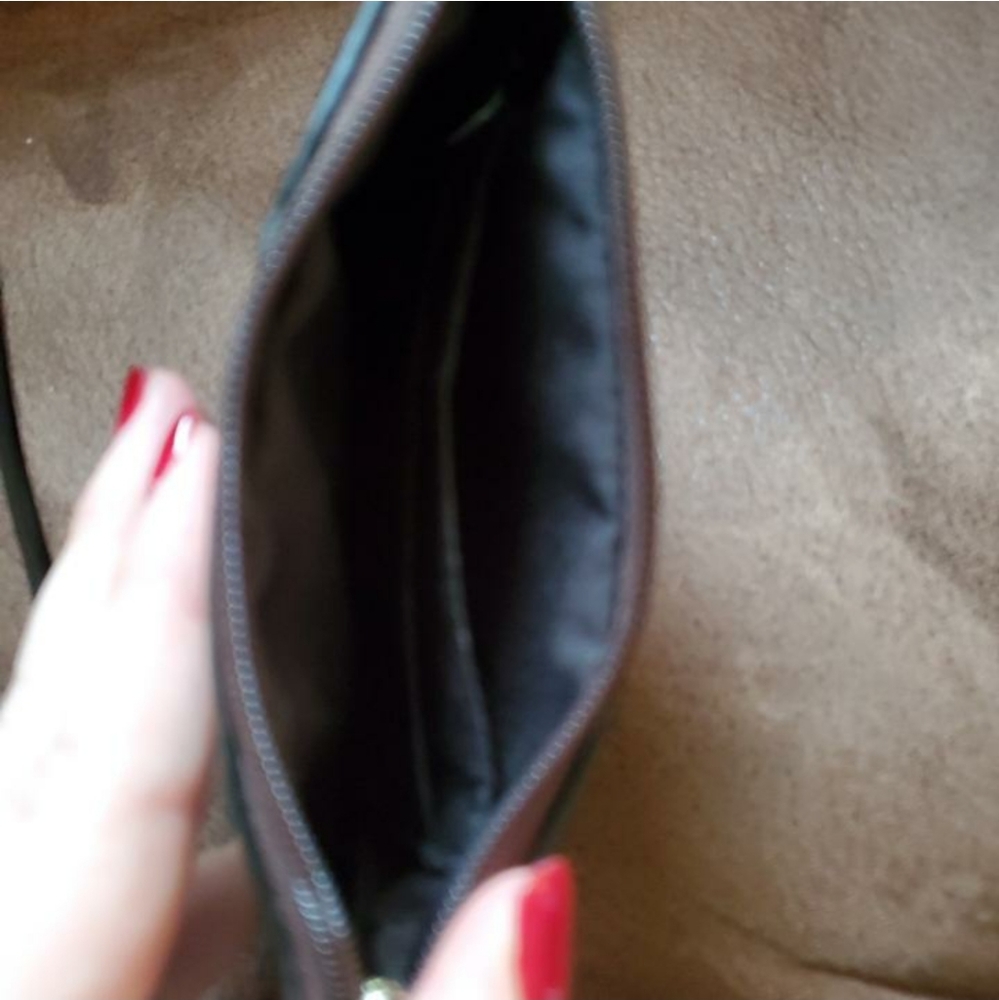 Coach wristlet - Picture 3 of 3